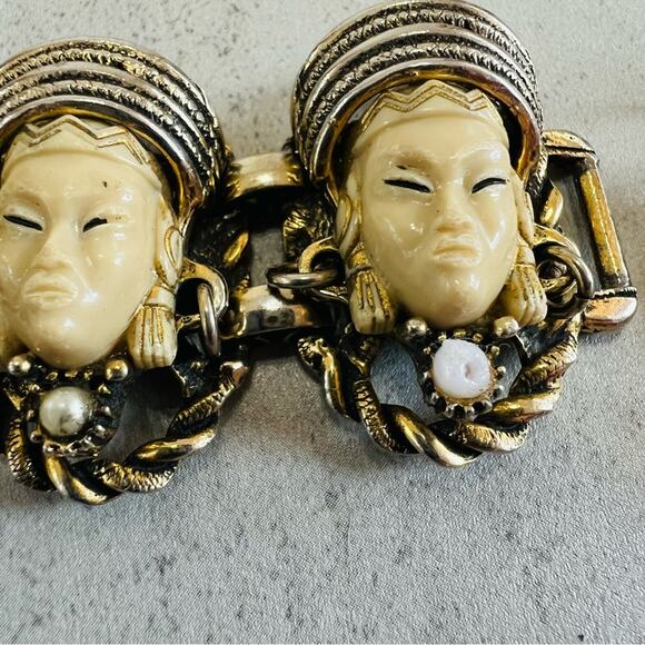 Selini Thai Princess Bracelet, Earrings Ring and Necklace set of 4 pieces - Picture 3 of 16